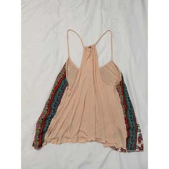 Rue 21 light pink tank top with chiffon overlay elephant/colorful design -xl - Picture 7 of 7